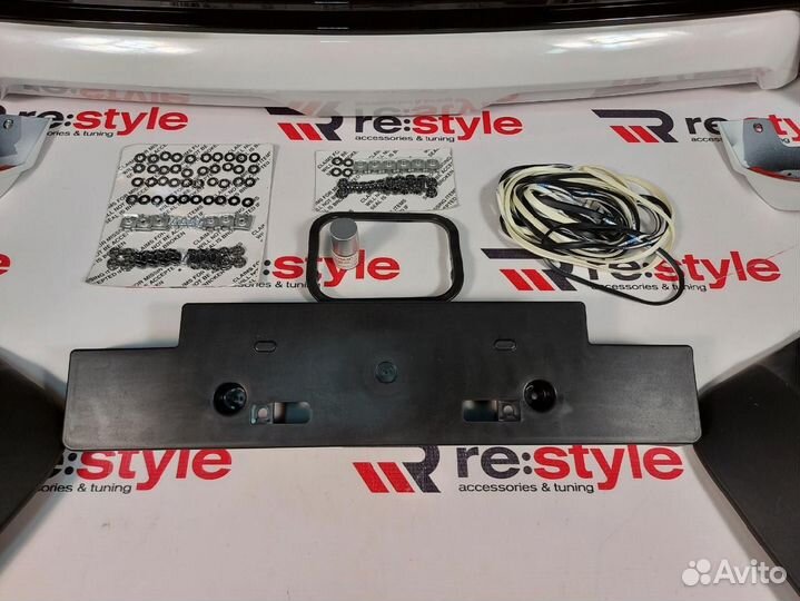 Обвес Toyota Land Cruiser 200 с 2016 TRD S1611