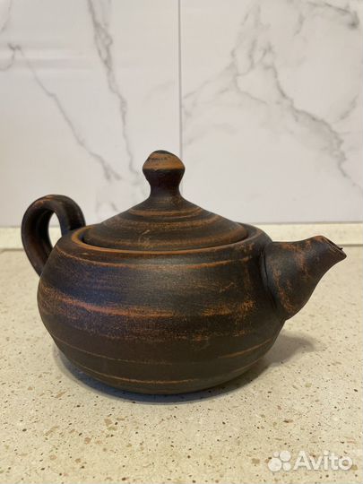 Глиняный чайник