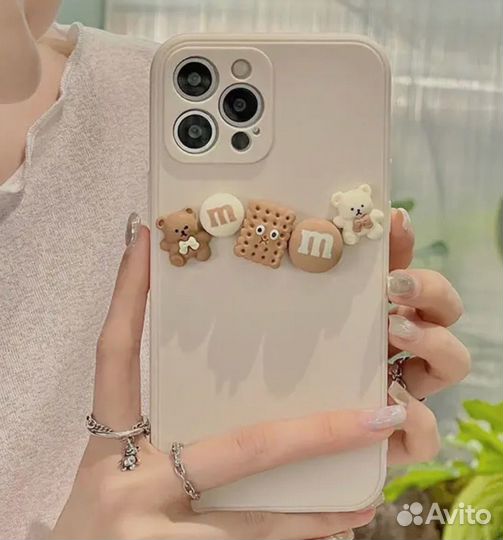 Чехол на iPhone 11