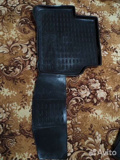 Коврики на volkswagen passat b7