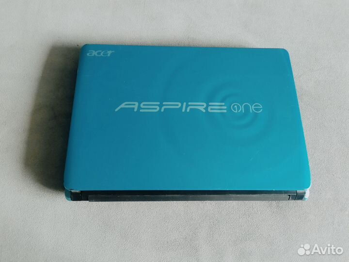 Acer aspire one