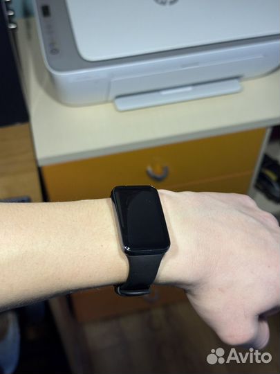 Умные часы xiaomi mi band 7 pro