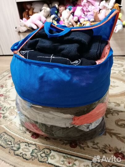 Продам вещи женские большим пакетом. 54,56,58 р