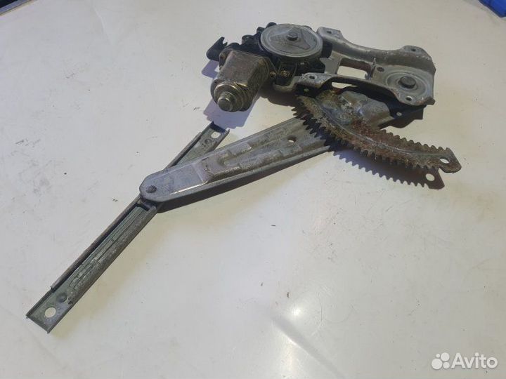 Стеклоподъемник задний правый Nissan March AK12