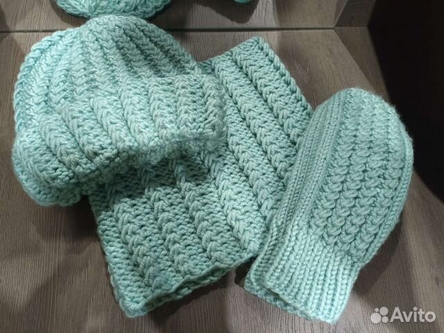 Шапка, снуд и варежки