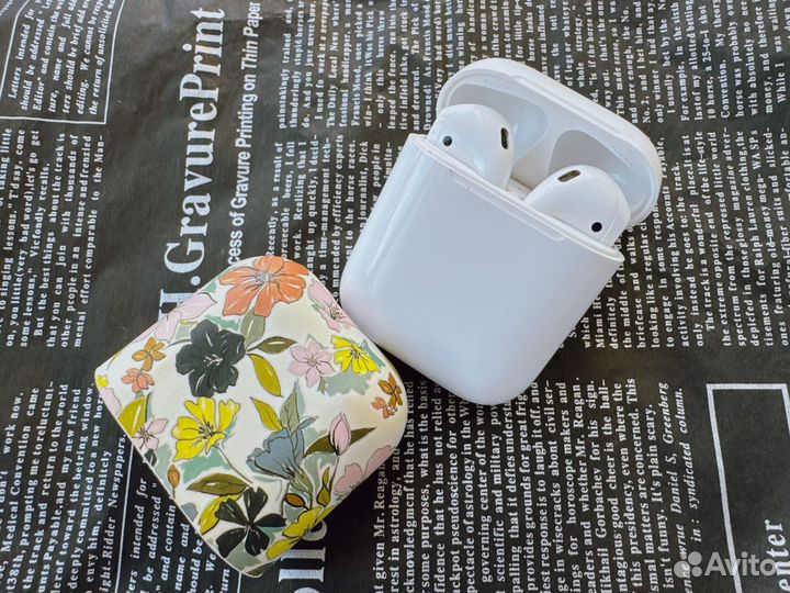 Наушники airpods