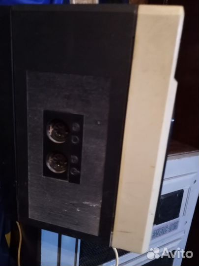 Магнитофон весна 212с 4