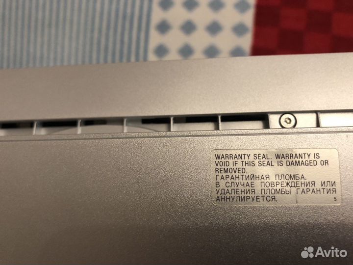 Sony PS3 Slim Silver 500 Gb + 90 игр и 2 джойстика