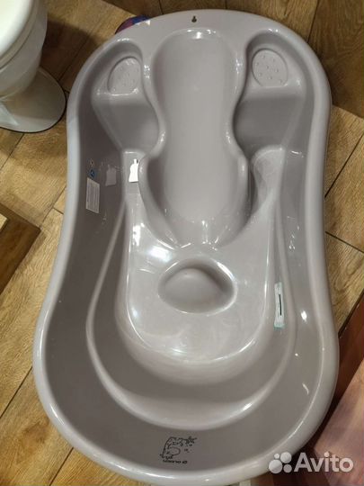 Ванночка для купания с горкой