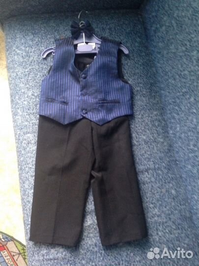 Костюм тройка