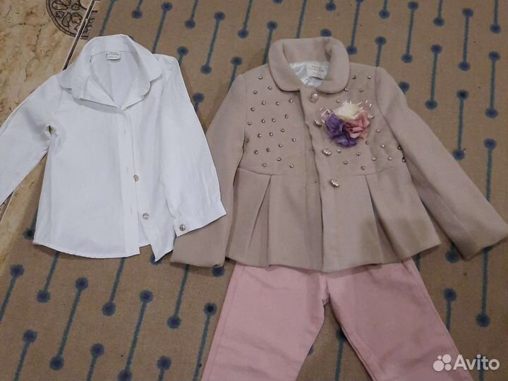 Пальто на девочку