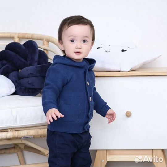 Кофта вязаная для малышей поддева 68-74р