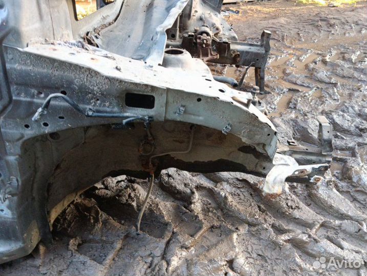 Лонжерон передний правый Kia Rio