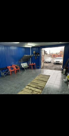 Гараж, > 30 м²