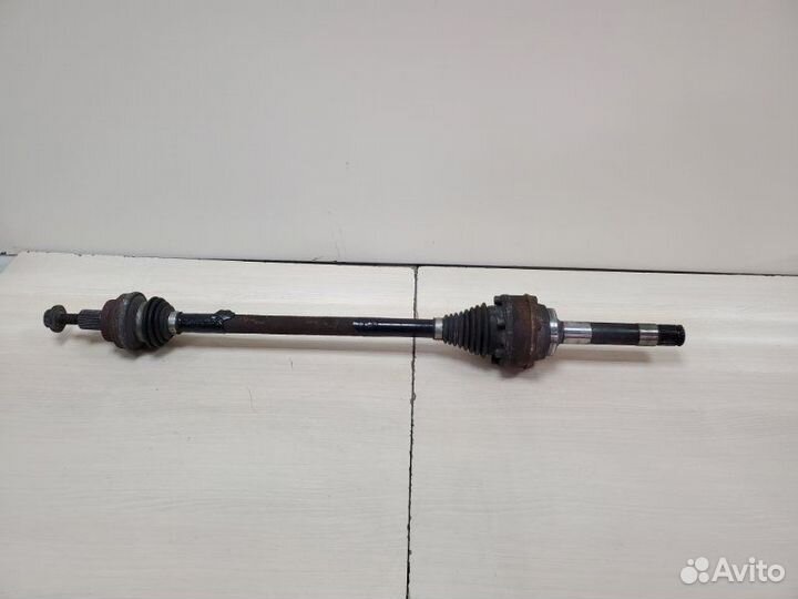 Привод задний правый Audi Q3 8U 2013