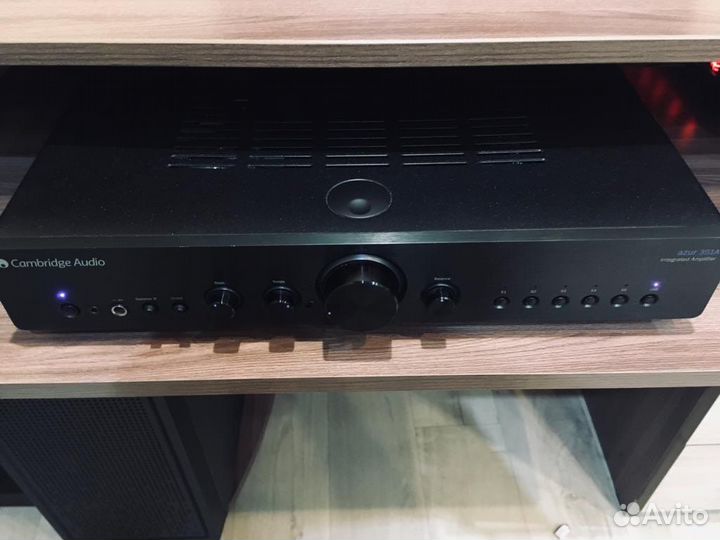 Cambridge audio azur 351A