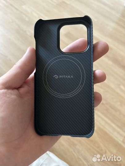 Pitaka iPhone 14 pro
