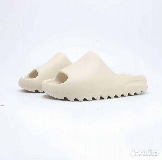 Тапочки Adidas yeezy slide