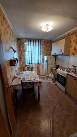 2-к. квартира, 50 м², 3/5 эт.