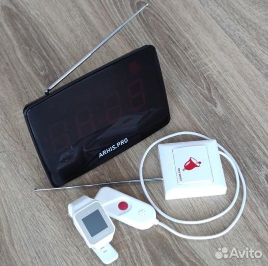 Кнопка вызова персонала для санузлов и туалетов