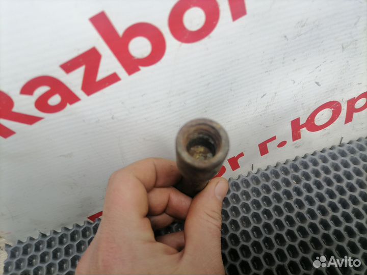 Крюк буксировочный Fiat Albea