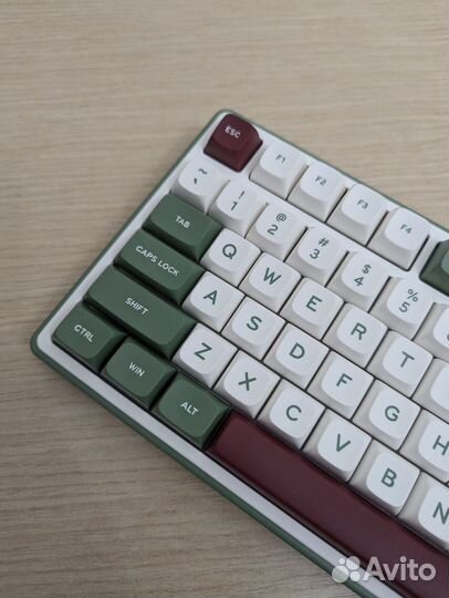 Клавиатура Royal kludge r75