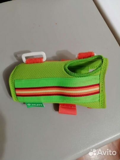 Бандаж на лучезапястный сустав левый