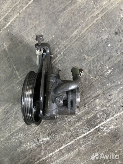 Насос гидроусилителя