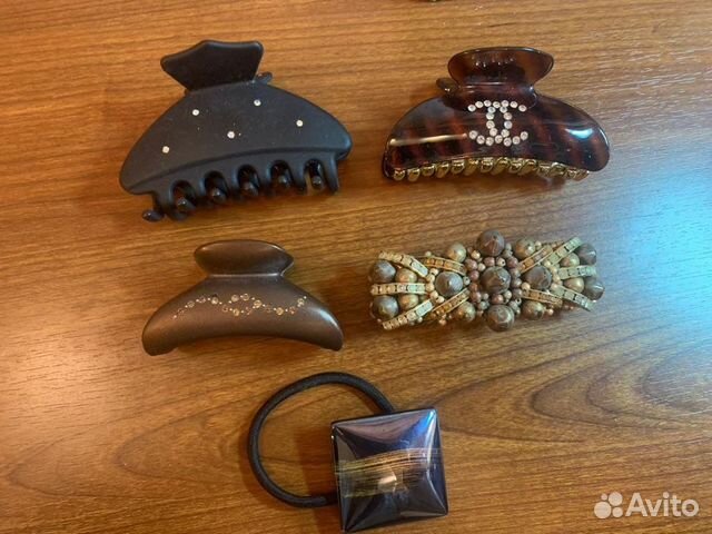 Заколки для волос