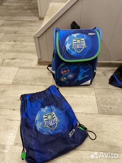 Школьный рюкзак и Мешок для обуви