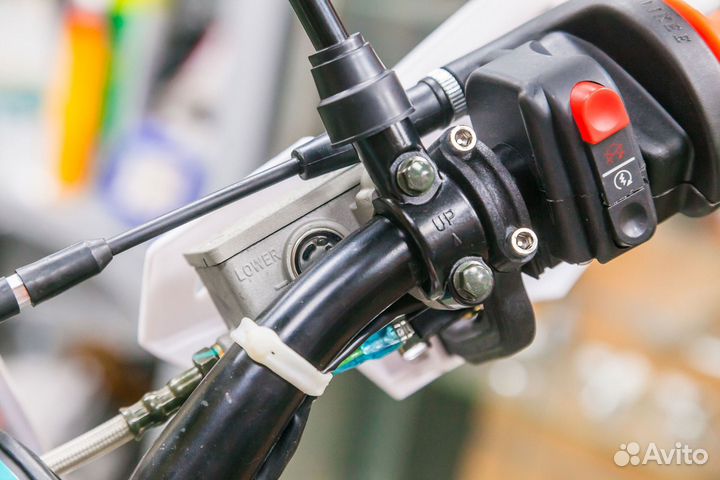 Мотоцикл BSE Z6Y с птс