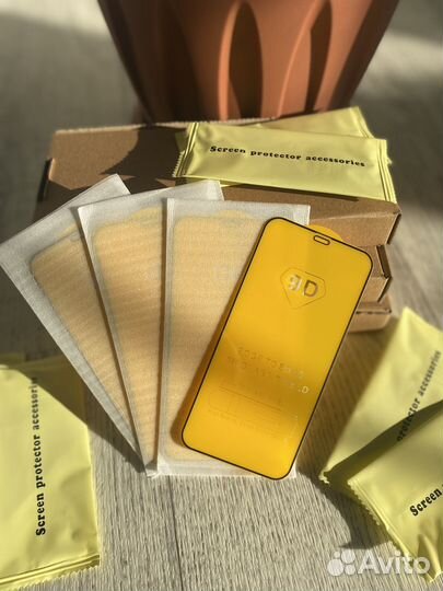 Защитное стекло iPhone 11