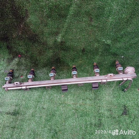 Форсунка топливная BMW E39 M52B25 б/у