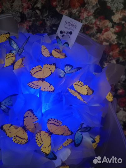 Букет из бабочек в наличии