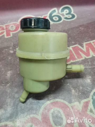 Бачок гидроусилителя передний Renault Logan