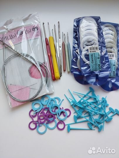 Крючки и спицы для вязания