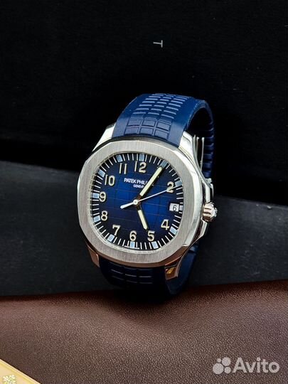 Золотые часы Patek philippe Aquanaut