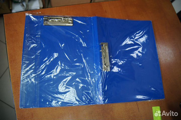 Папка с зажимом