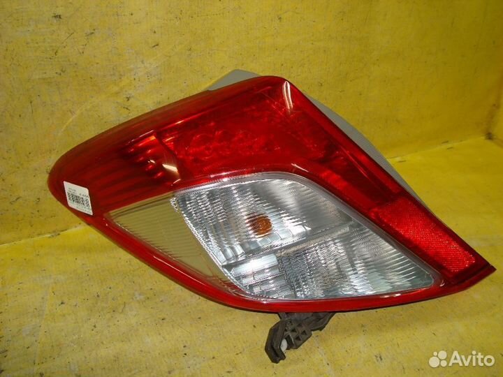 Стоп Toyota Vitz KSP130 (Левое)