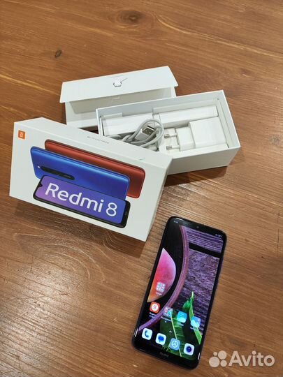 Xiaomi Redmi 8, 4/64 ГБ