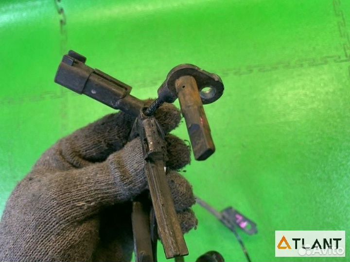 Датчик abs передний левый mitsubishi delica D:5