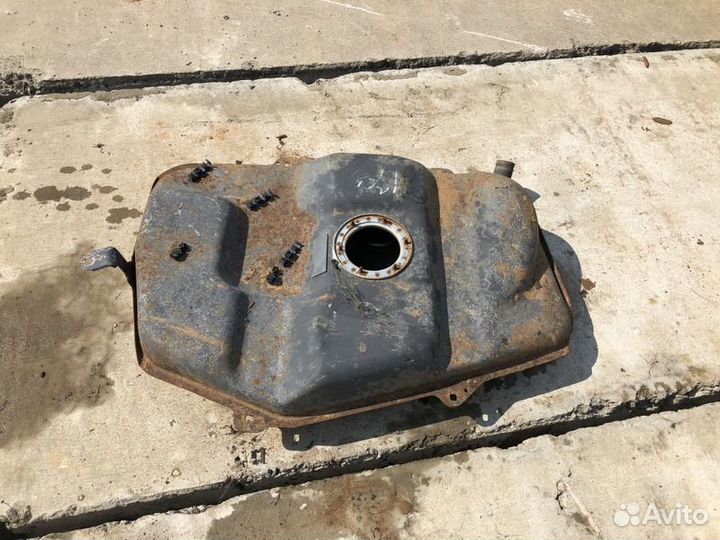 Бак топливный A 168