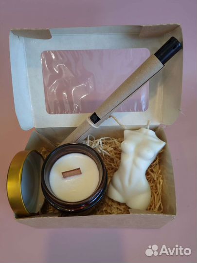 Подарочный набор свечей для женщин