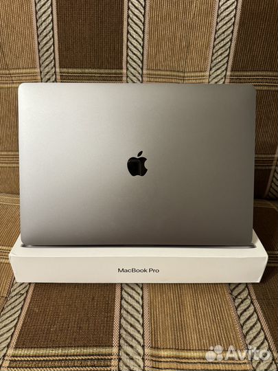 MacBook Pro 16 2021 240 циклов