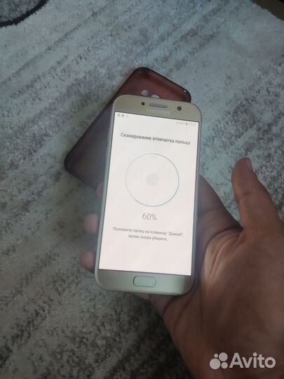 Samsung Galaxy A5 (2017) SM-A520F/DS, 3/32 ГБ