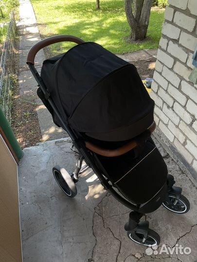 Коляска Tomix