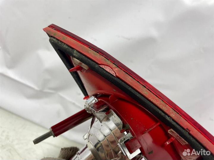 Фонарь задний внутренний левый VW Passat (B6) 200