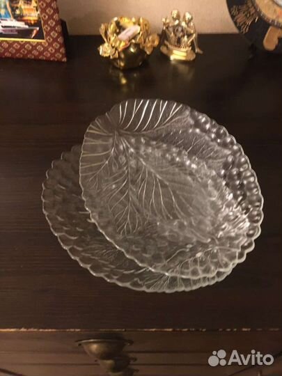 Блюдо и салатники стеклянные