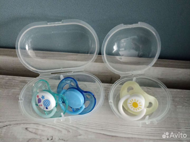 Соски-пустышки с рождения до 6 мес и с 6 до 18 мес