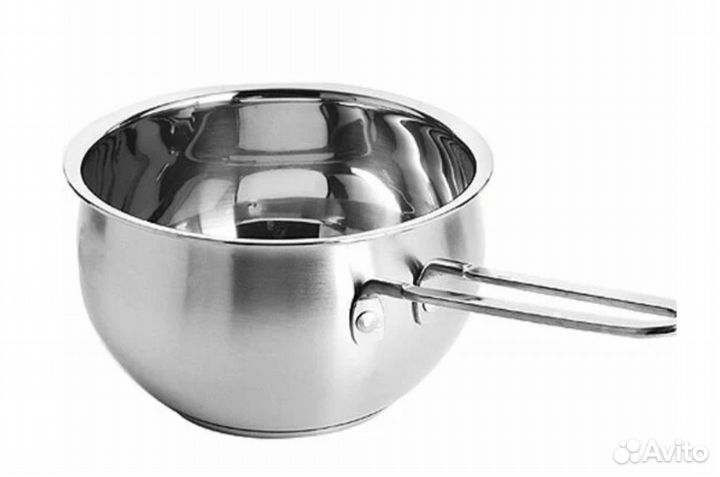 Набор кастрюль с ковшом. новый